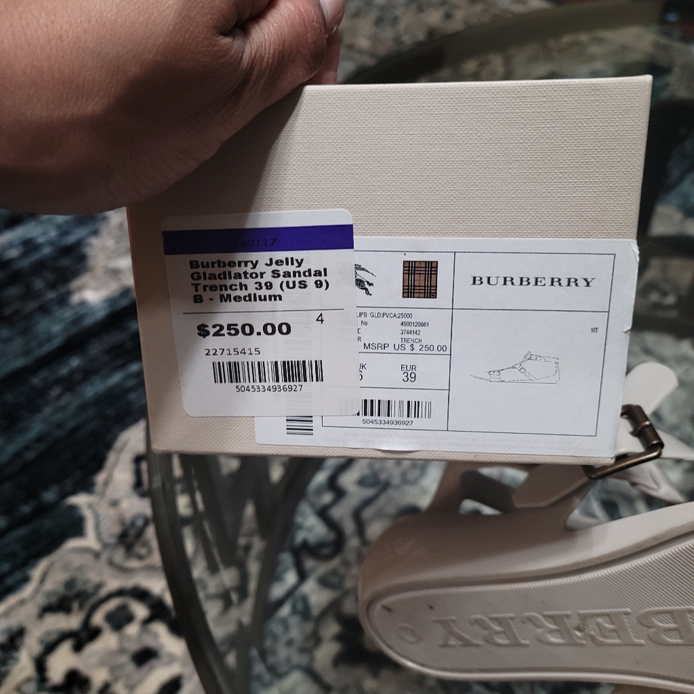 Burberry jelly gladiators - Picture 3 of 4
